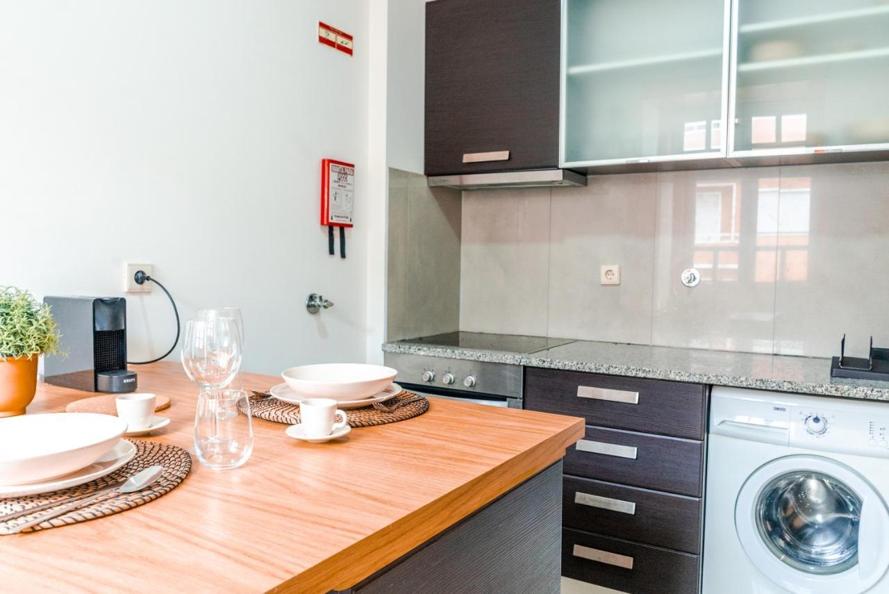 Cozy Studio In The Heart Of Lapa - 5Min Walk To Metro! Porto Exterior foto